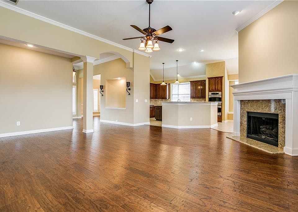 1st image of 4321 Oak Knoll Dr