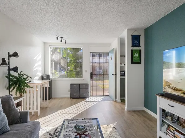 95-756 Hokuwelowelo Pl APT M108, Mililani, HI 96789