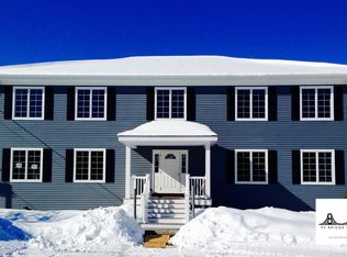 90 Bridge St, Fairhaven, MA 02719
