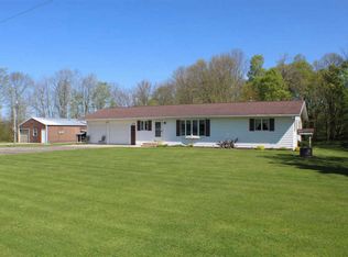 E6756 Garrity Rd, Manawa, WI 54949
