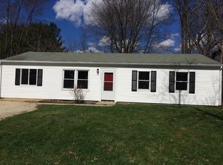 1912 Southwood Dr, Champaign, IL 61821