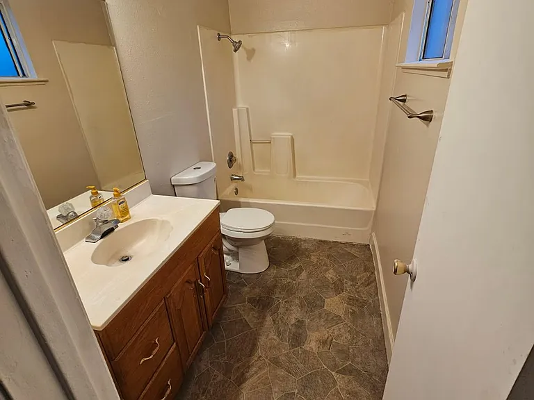 1048 Jean Ave — Photo 23
