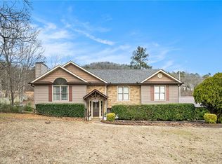 39 Whistle Stop Dr SW, Cartersville, GA