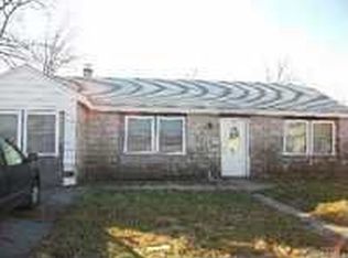 29 Mary Ln, Bethpage, NY 11714
