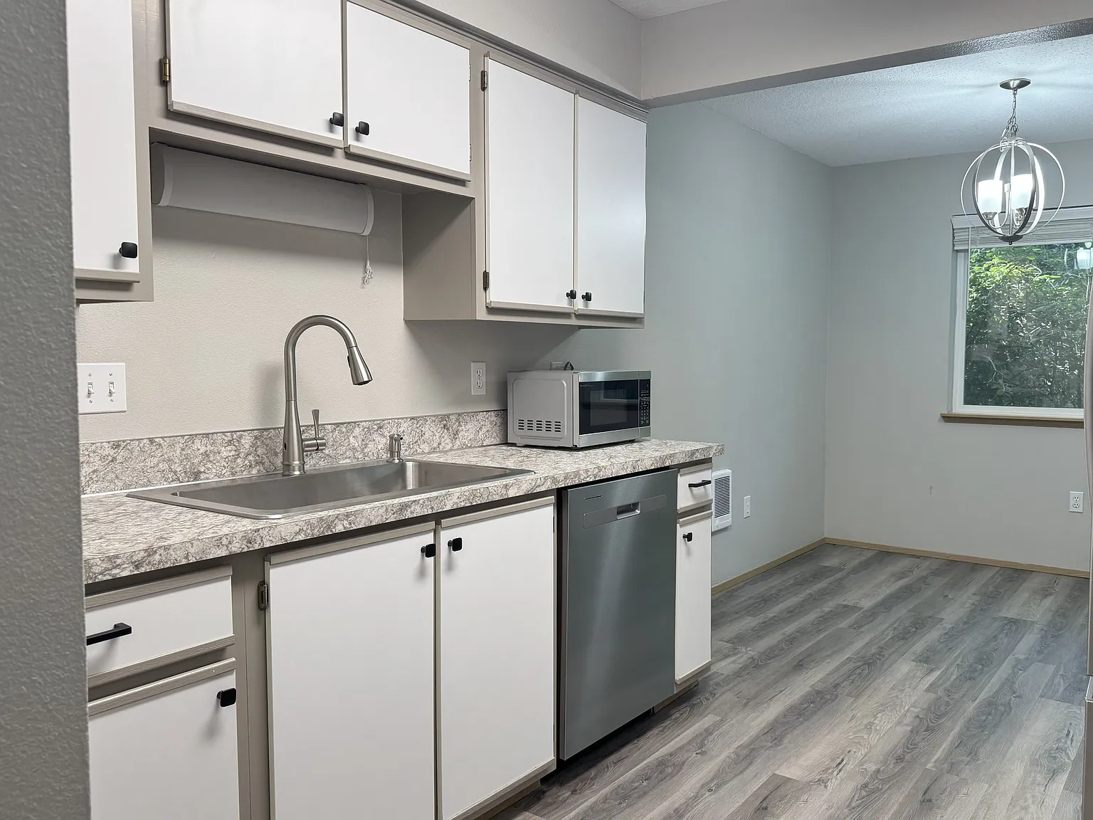 10620 SW Davies Road #10 - 10 — Photo 4