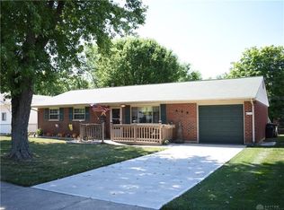 405 W Martindale Rd, Englewood, OH 45322