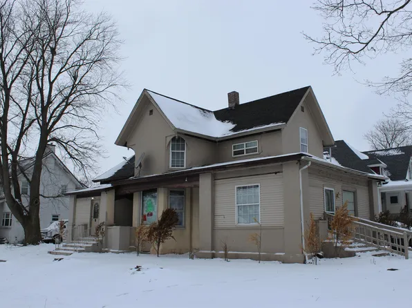 403 N Main St, Kendallville, IN 46755