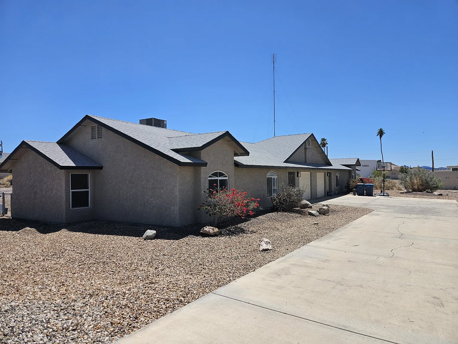 Truckee Dr, Lake Havasu City — Photo 1