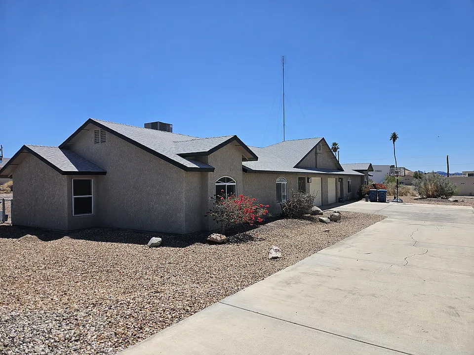 Truckee Dr