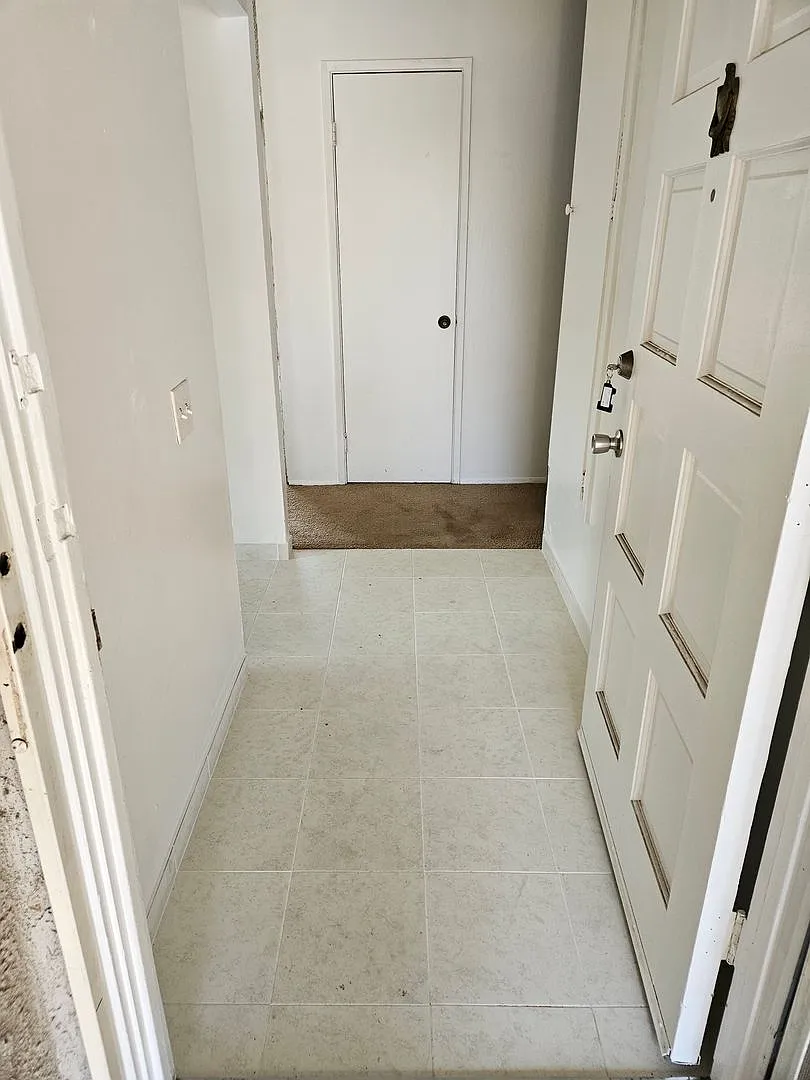 3 Bed 2 Bath House — Photo 3
