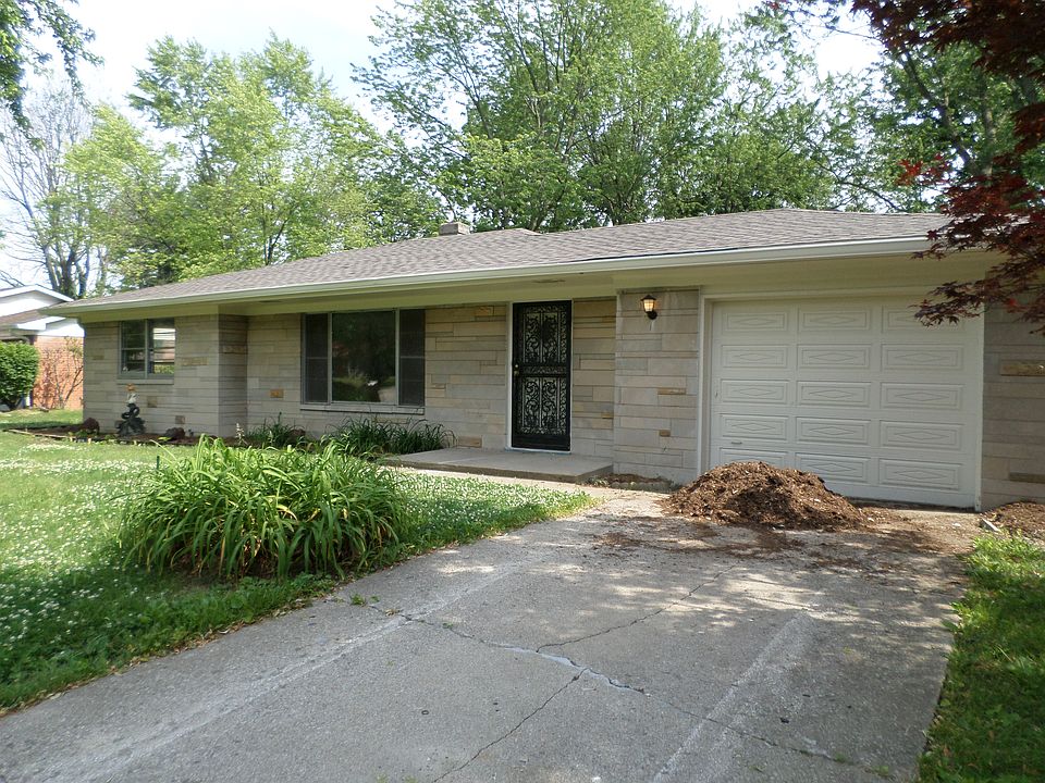 1st image of 5015 E 40th St