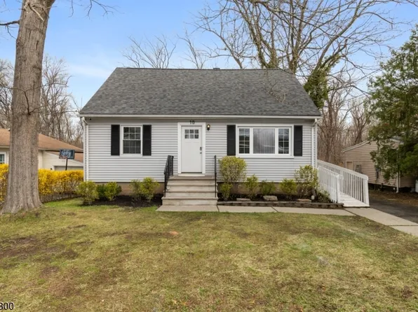 18 Lake Shore Dr, Parsippany-Troy Hills Twp., NJ 07034