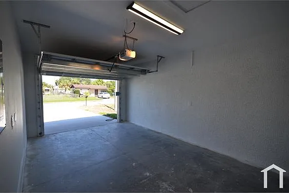 2132 Barker Blvd — Photo 36