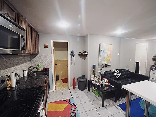 Rented by Compass | media 2