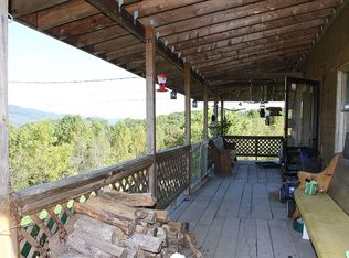 306 Onyx Dr, Ewing, VA 24248
