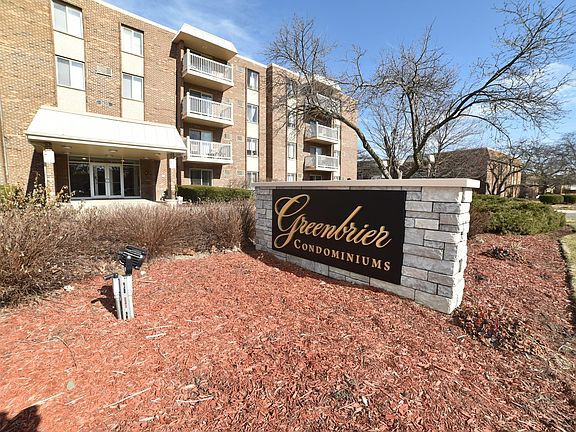 2nd image of 2423 N Kennicott Dr Unit 2B