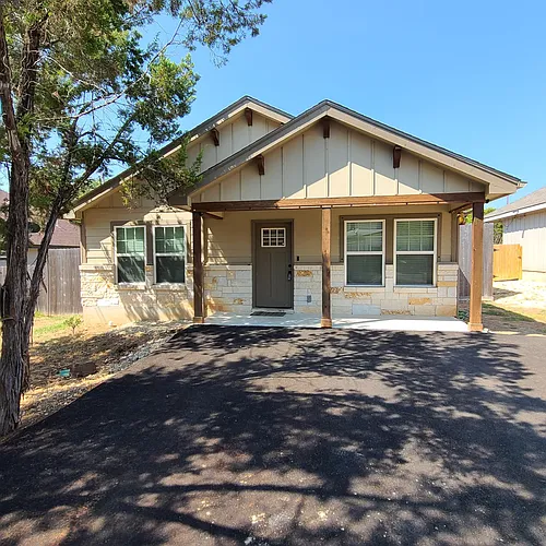1235 Green Hill Dr Photo 1