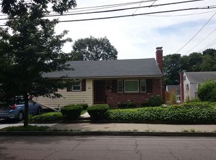 25 Desoto Rd, West Roxbury, MA 02132