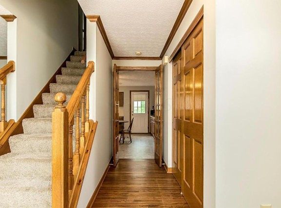2nd image of 4313 Bear Tooth Ct