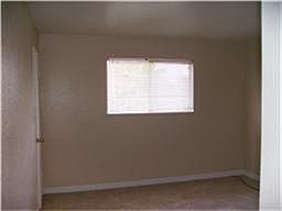 4th image of 6202 Skyline Dr APT 42