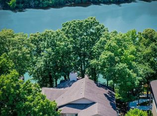 180 Oonoga Way, Loudon, TN 37774