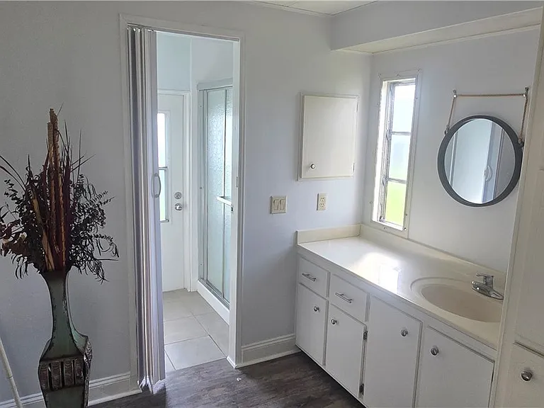 612 Pine Grove Ct — Photo 19