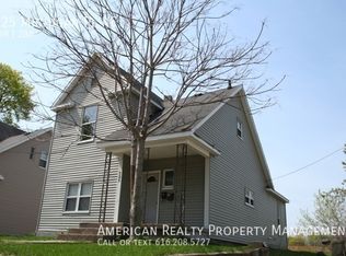 325 Michigan Pl NE, Grand Rapids, MI 49503