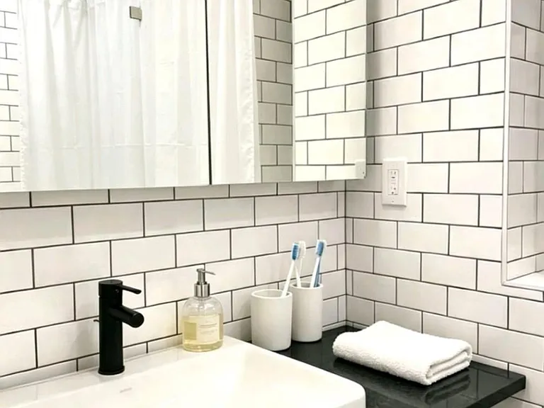 105 Thompson St #7 — Photo 6