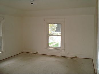 2nd image of 29 S Gratiot Ave