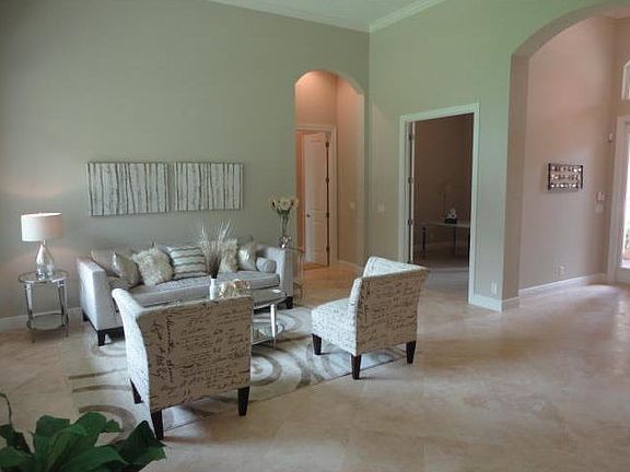 2nd image of 6440 Bellamalfi St