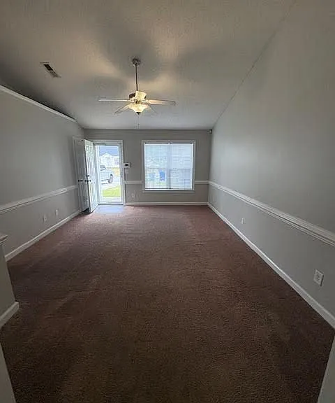 1213B Price Dr — Photo 4