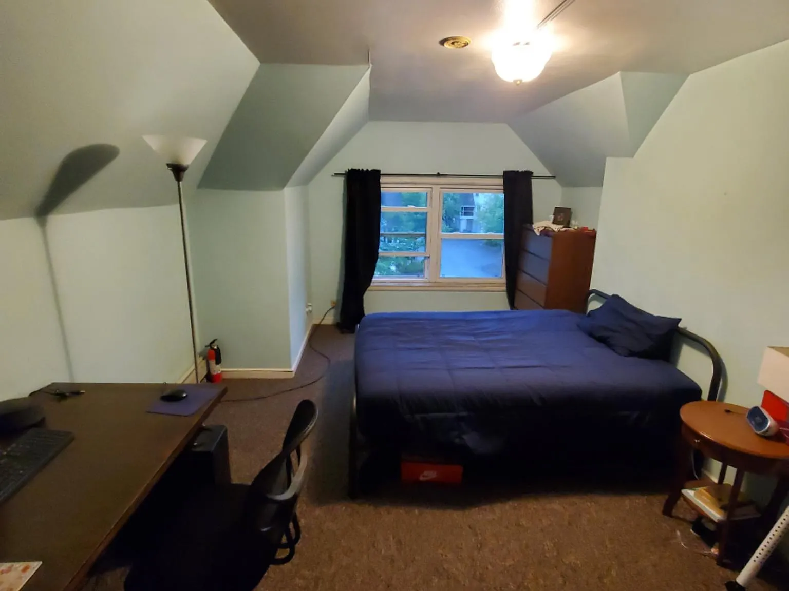 2 bed, 900 sqft, $1,100 — Photo 4