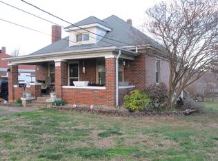 2919 Edison St NE, Roanoke, VA 24012