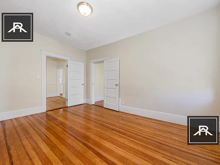 46 Brackett St #3 — Photo 14