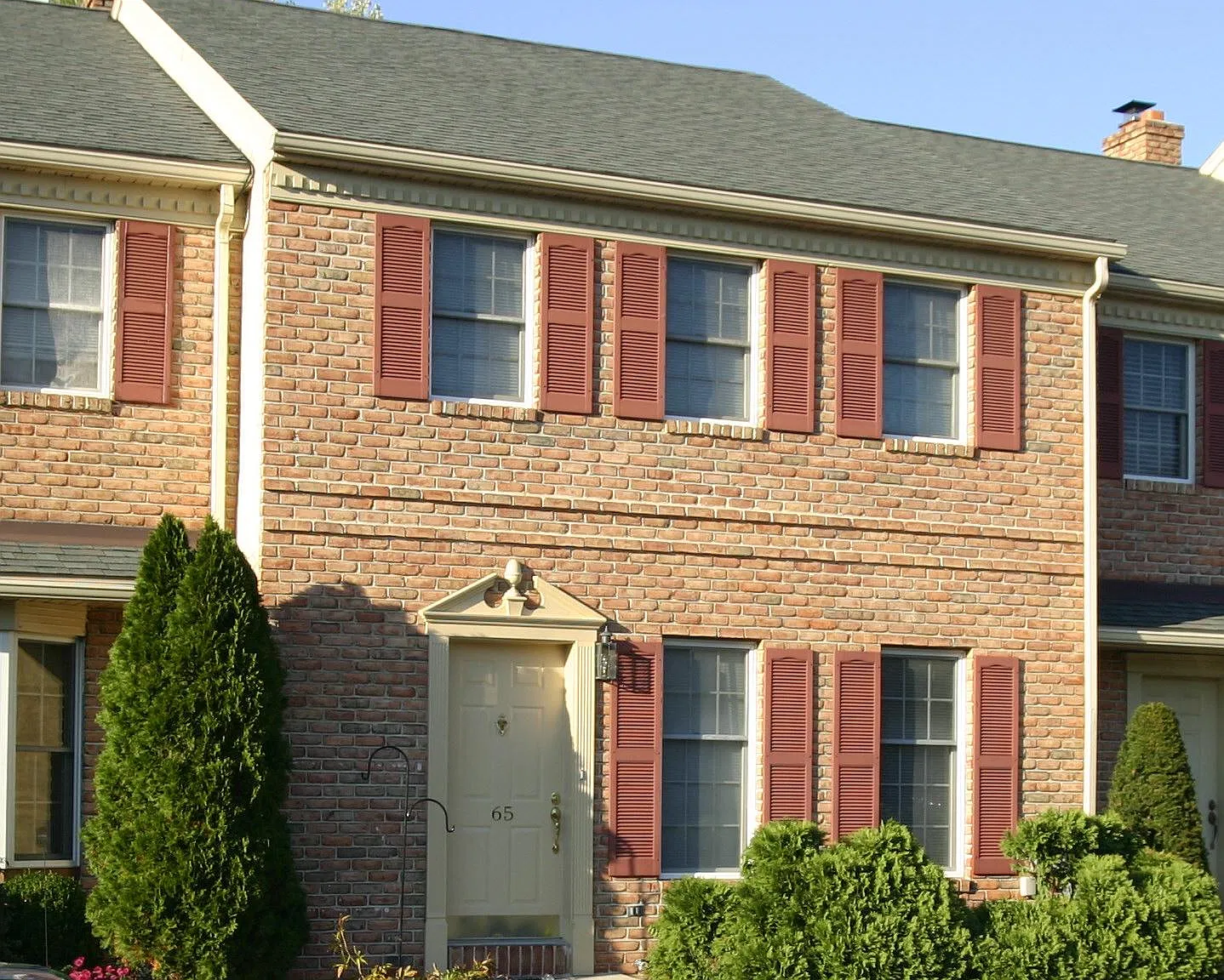 3 bed, 2.5 bath, 1650 sqft, $2,150 — Photo 1