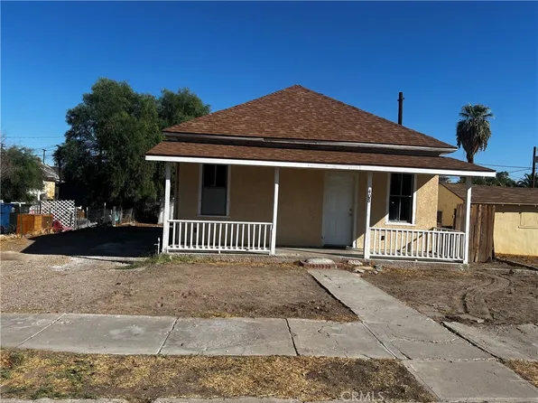 408 Bazoobuth St, Needles, CA 92363
