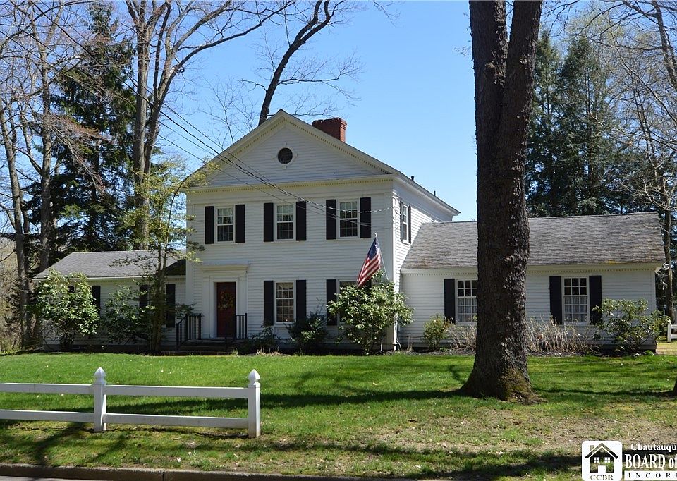 1st image of 212 Emory Dr