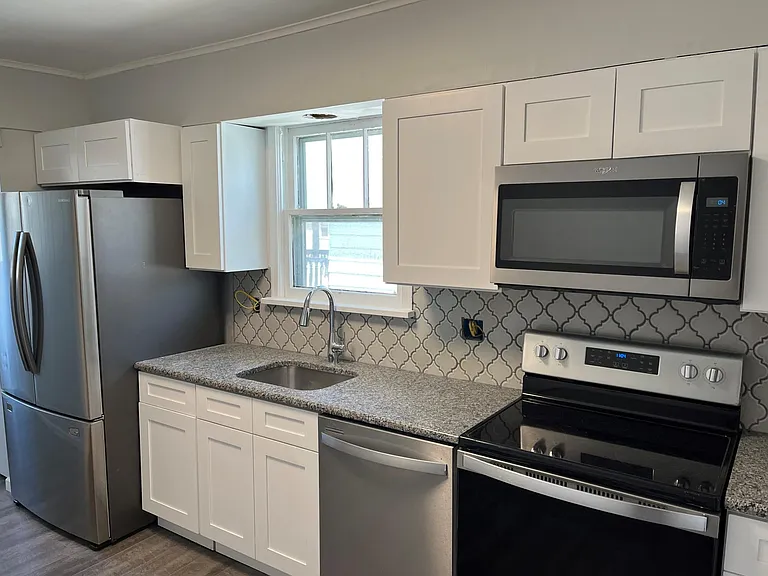 113 1st Ave #2 — Photo 8