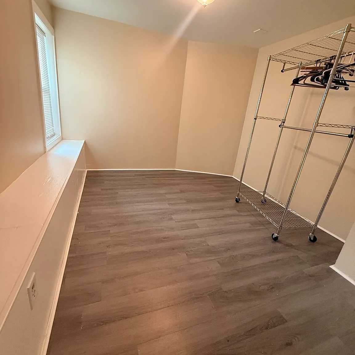 1 bed, 1.0 bath, 500 sqft, $2,000 — Photo 3