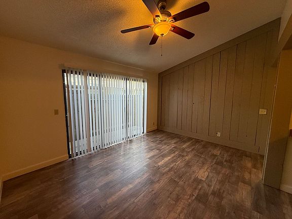 4th image of 5525 Missie Way