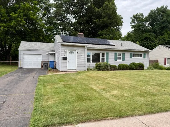 91 Green Manor Rd, Manchester, CT 06042