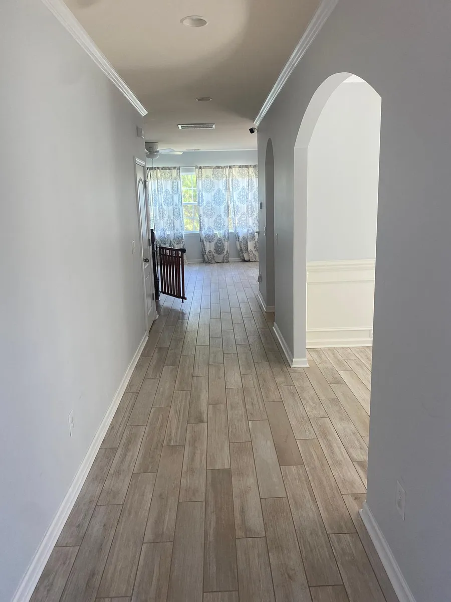 Foyer - 124 Cherry Bark Dr