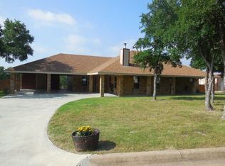 902 Scenic Dr, Gatesville, TX 76528