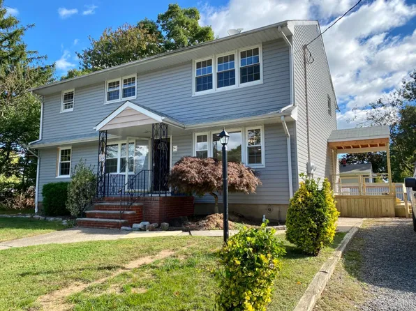 85 Garden St, Edison, NJ 08817