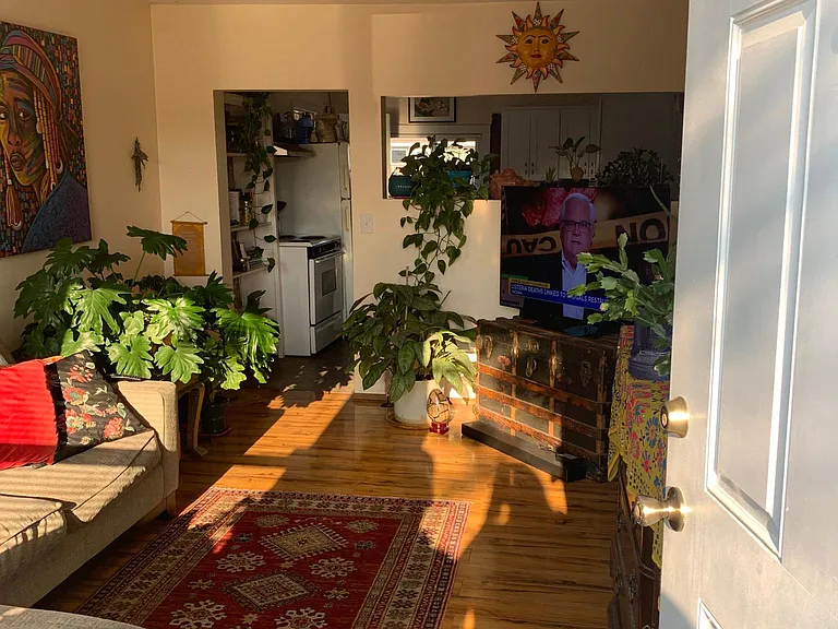 2123 Chestnut St — Photo 2