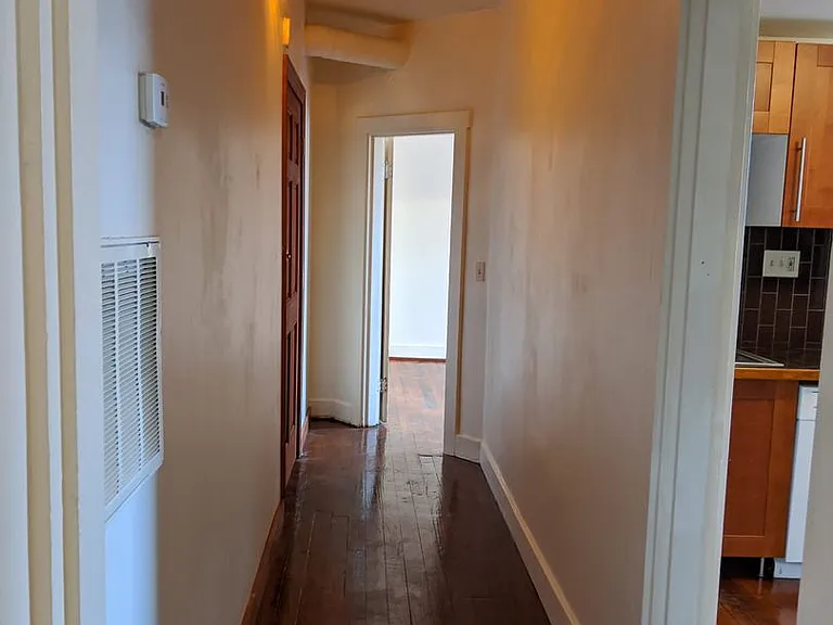 20 Wallace Avenue — Photo 5
