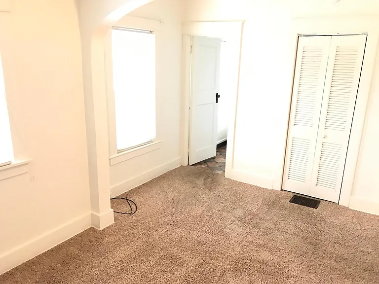 1046 Liberty St #1 — Photo 6