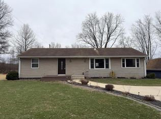 133 E Pine St, Wheatfield, IN 46392