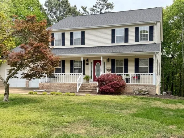 8616 River Cove Dr, Harrison, TN 37341