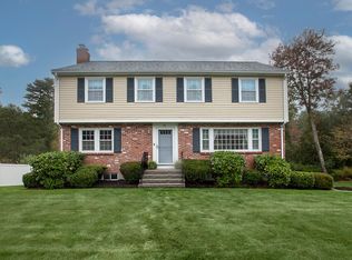 35 Kennel Hill Dr, Beverly, MA 01915